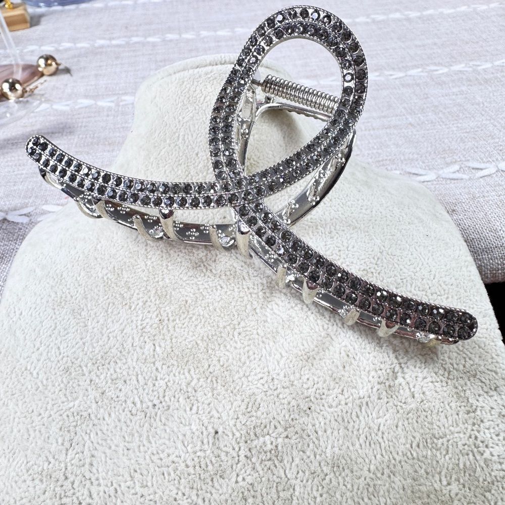 Anthropologie Silver Pave Loop Squiggle Hair Claw